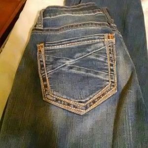 Buckle jeans